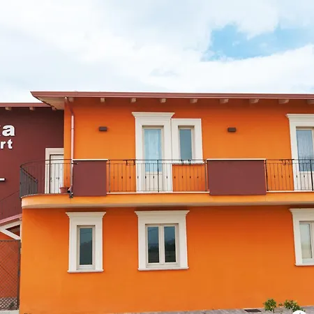 Nika Torretta (Calabria)