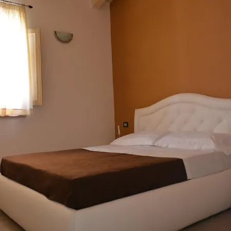 Nika Hotel